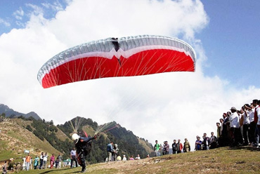 Paragliding in Kamshet