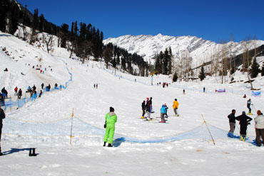 Rohtang Pass opens before its usual timeline | Times of India Travel